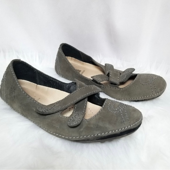 Fly London Flats - Picture 2 of 11